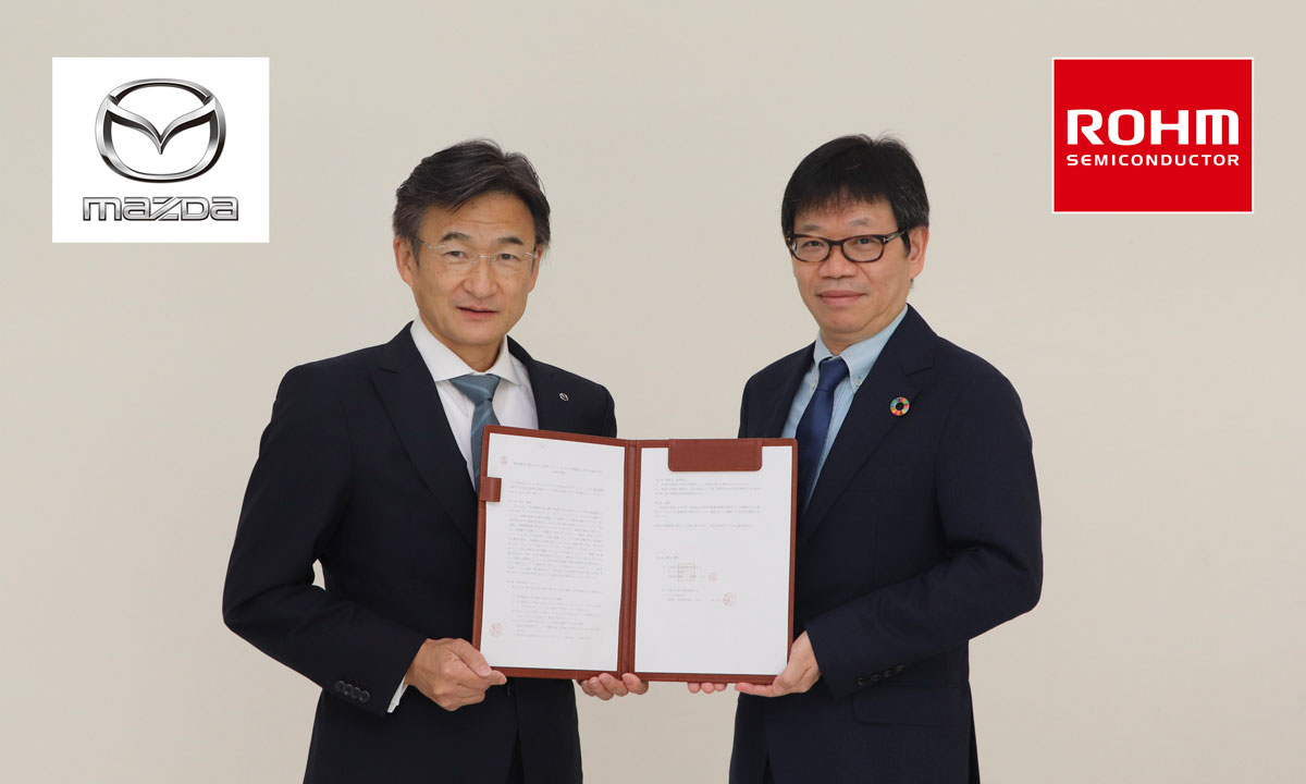 Ichiro Hirose, Director and Senior Managing Executive Officer; Oversight of R&D, Cost Innovation and Innovation, Mazda Motor Corporation (left), Katsumi Azuma, Director and Senior Managing Executive Officer and COO, ROHM Co., Ltd. (right)