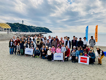 YTC, LAPIS Semiconductor: Volunteer Activities for Beach Beautification