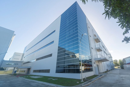 ROHM Electronics Philippines, Inc. : Earthquake-resistant Production Building