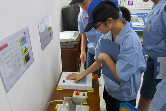 Accepting Work Place Experience of Junior High school students from the Community