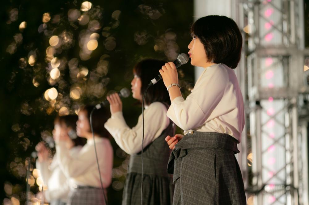 University student a cappella concert