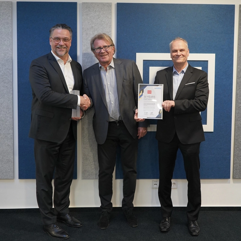 Rutronik and ROHM Celebrate 30 Years of Prosperous Partnership