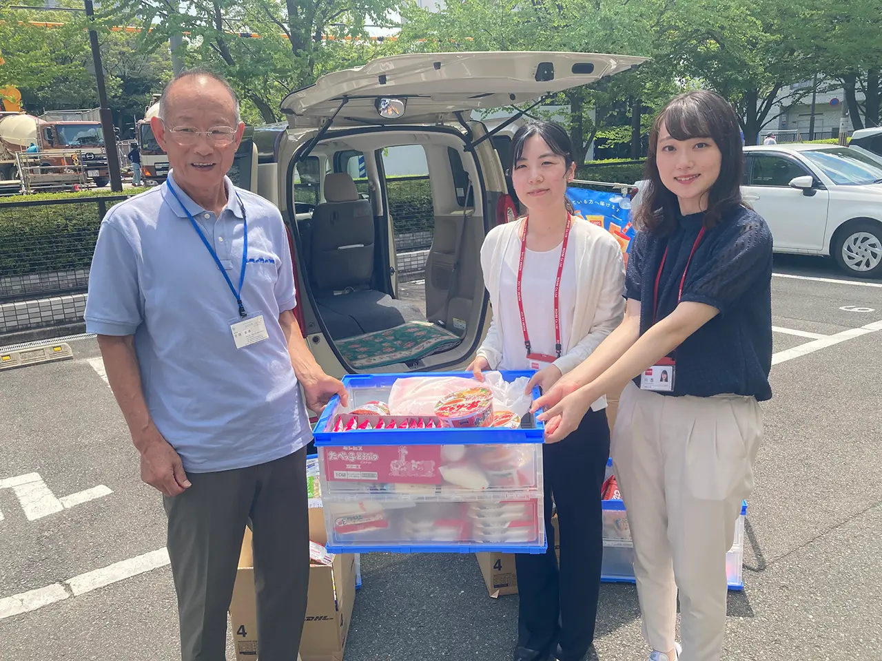 ROHM organized an in-house food drive.